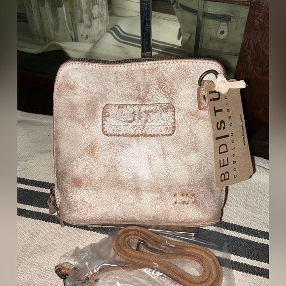 Bed Stu Handbags - NWT Bed Stu Leather Ventura Clutch Crossbody Bag Nectar Lux MSRP $155